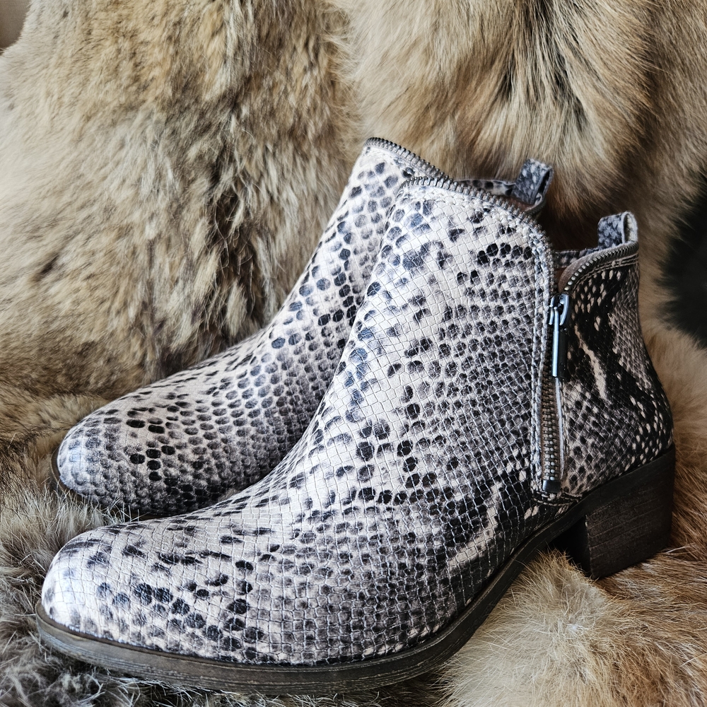 Lucky Brand Leather Snake Print Ankle Boots Women's Size 8.5 -Like New-